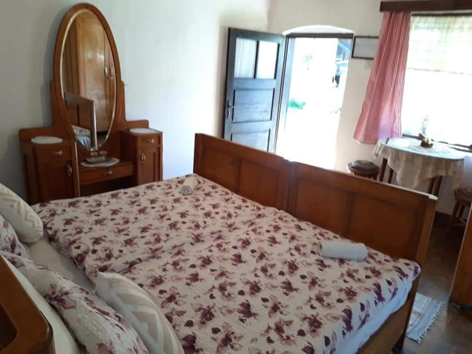 Snasini Kucari Gradiste Exterior foto